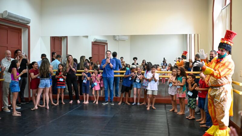 Vitória Lança Projeto Cultural na Fafi: Colônia de Férias Gratuita para Crianças