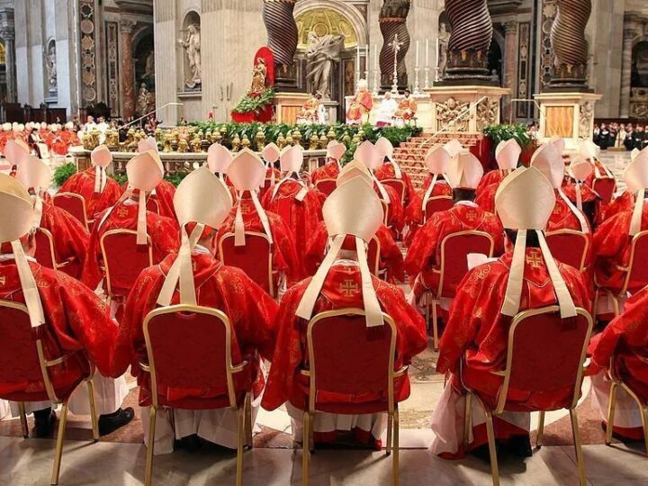 Conclave para escolha do novo papa começa na quarta-feira (7) no Vaticano