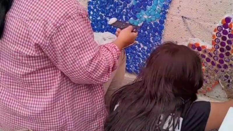 Instituto Goiamum inaugura Eco Mural com 30 mil tampinhas e fortalece arte e sustentabilidade na Serra