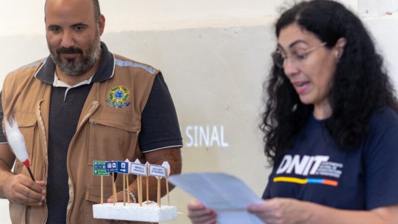 Educação para o trânsito: Dnit-ES mobiliza escolas durante o Maio Amarelo