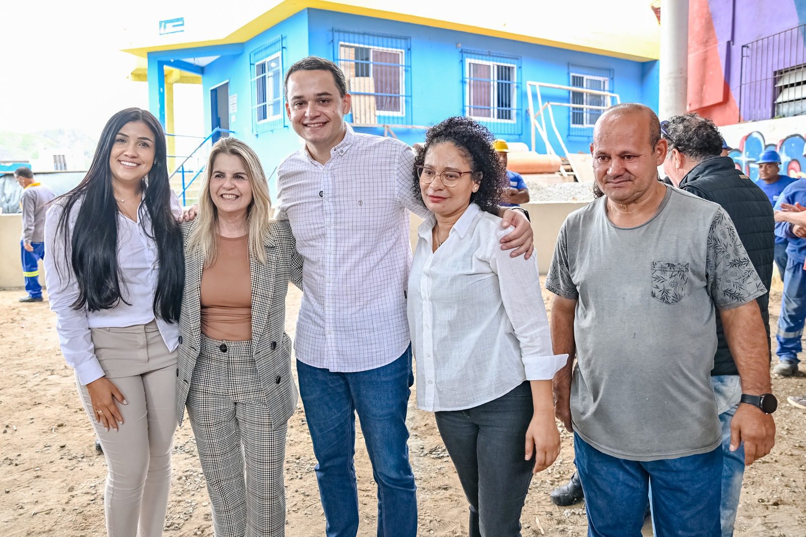 Pazolini visita obras no Bairro Engenharia
