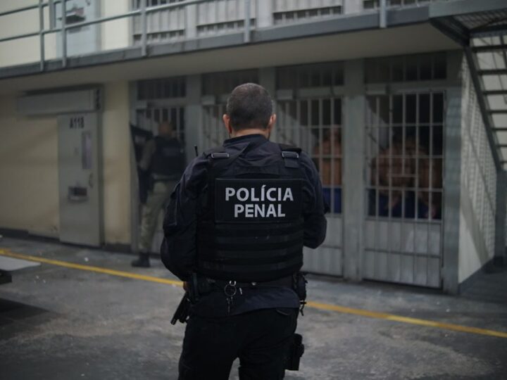 Governo do Estado anuncia concurso público com mais de 500 vagas para policial penal