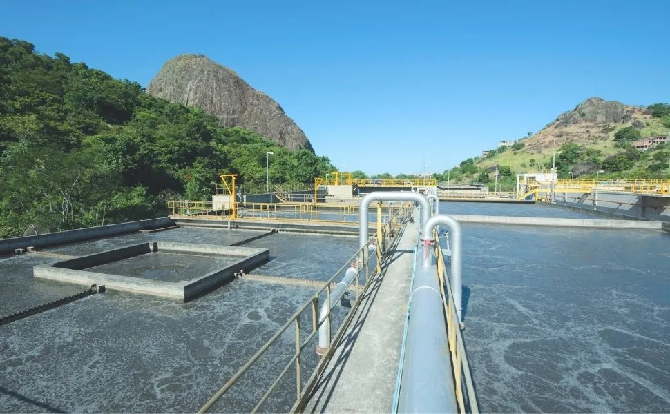 Espírito Santo firma contratos bilionários para ampliar cobertura de esgotamento sanitário em 43 municípios