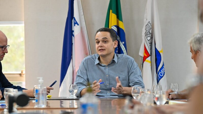 Com escuta ativa e alinhamento de ações, Pazolini se reúne com lideranças do Centro de Vitória