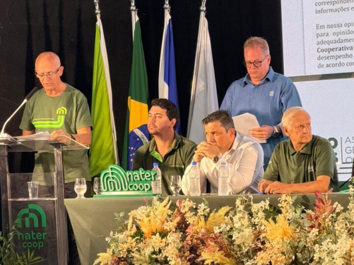 Wellington Callegari elogia cooperativismo em assembleia da Nater Coop em Santa Maria de Jetibá