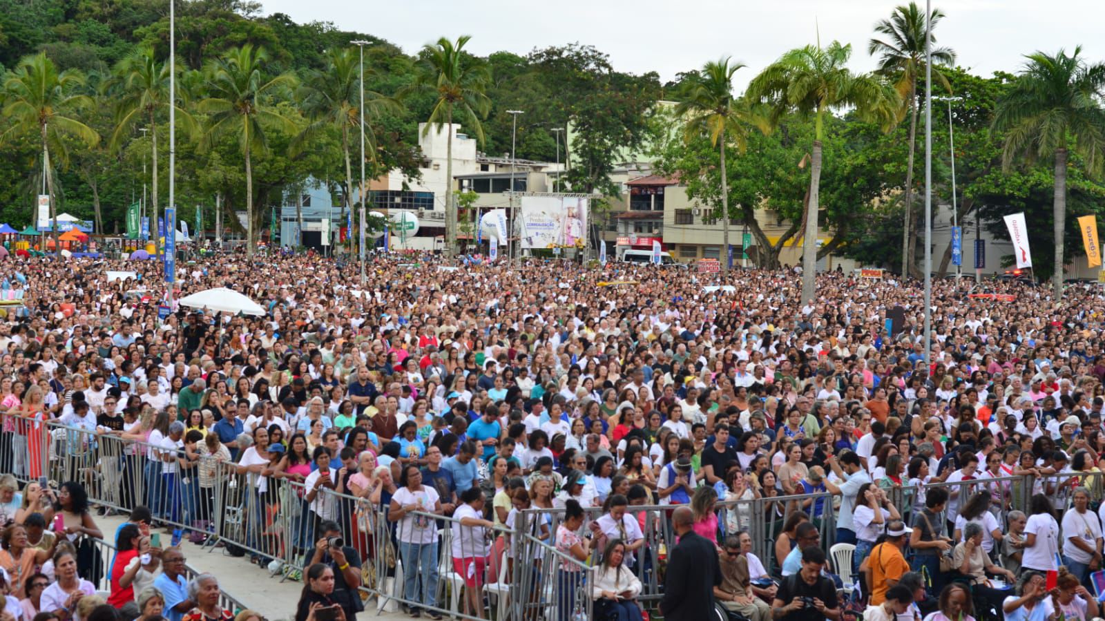 Festa da Penha 2026 reúne 2,7 milhões de fiéis e encerra com multidão em oração na Prainha