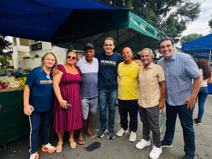 Lorenzo Pazolini participa de caminhada na Feira de Bairro República e reforça diálogo com lideranças