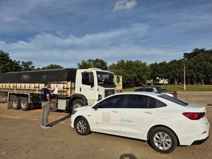 Fiscalização apreende transporte irregular de 385 sacas de café no Norte do Estado