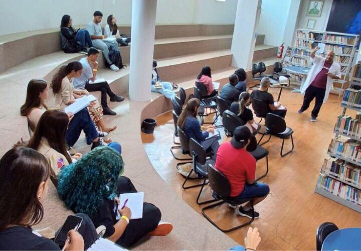 Vila Velha oferece workshops gratuitos para preparar estudantes para Enem e concursos