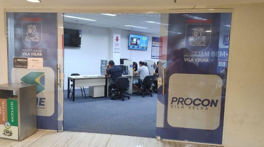 Equipe do Procon recebe capacitação para aprimorar atendimento sobre planos de saúde