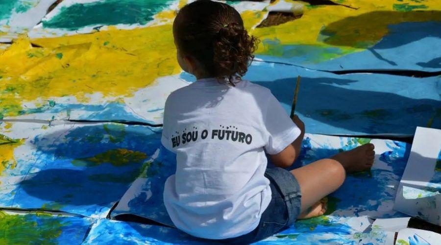 Programa reforça inclusão escolar com visitas a alunos com deficiência