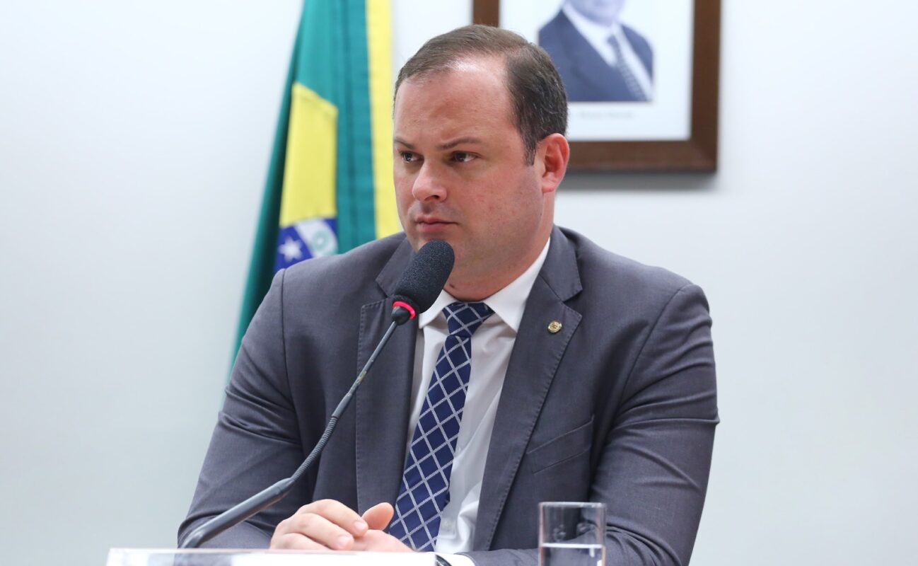 Saúde de cinco municípios capixabas recebe reforço com articulação de Dr. Victor Linhalis