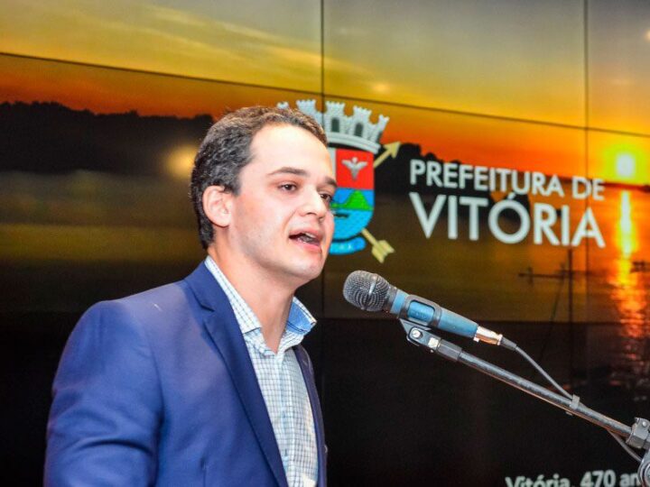 Pazolini destaca marca de mais de 650 dias sem feminicídios e defende modelo adotado em Vitória
