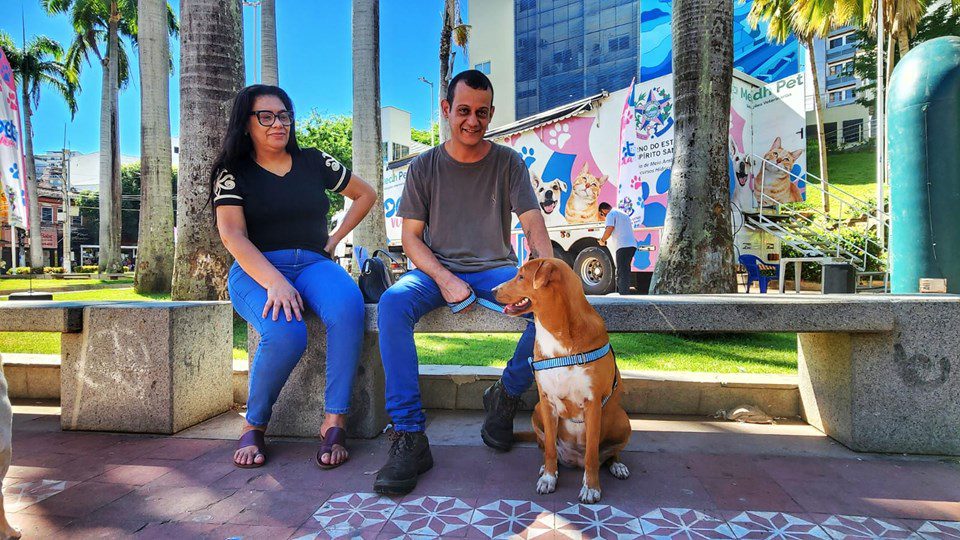 Carretão PET Vida chega a Vila Velha com 800 castrações e 1,5 mil vacinas para animais